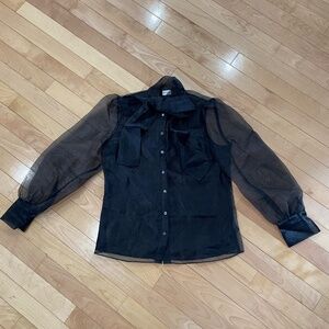 Artizia Baboon Top - Black mesh with buttons and big bow - Size Small